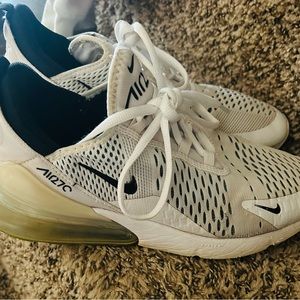 Nike Air Max 270